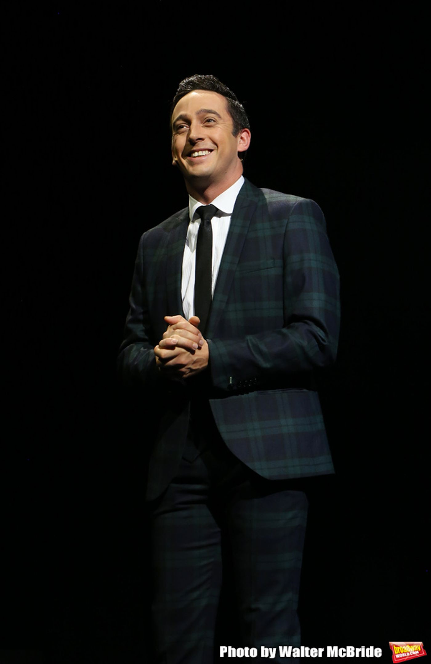 Photo Coverage: THE ILLUSIONISTS - MAGIC OF THE HOLIDAYS Press Preview  Image