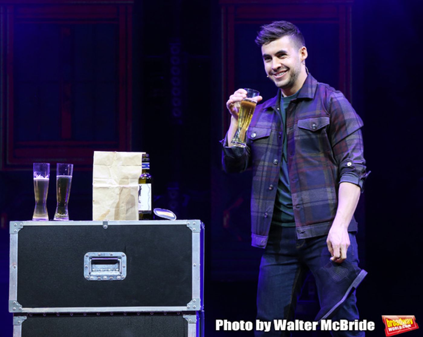 Photo Coverage: THE ILLUSIONISTS - MAGIC OF THE HOLIDAYS Press Preview  Image