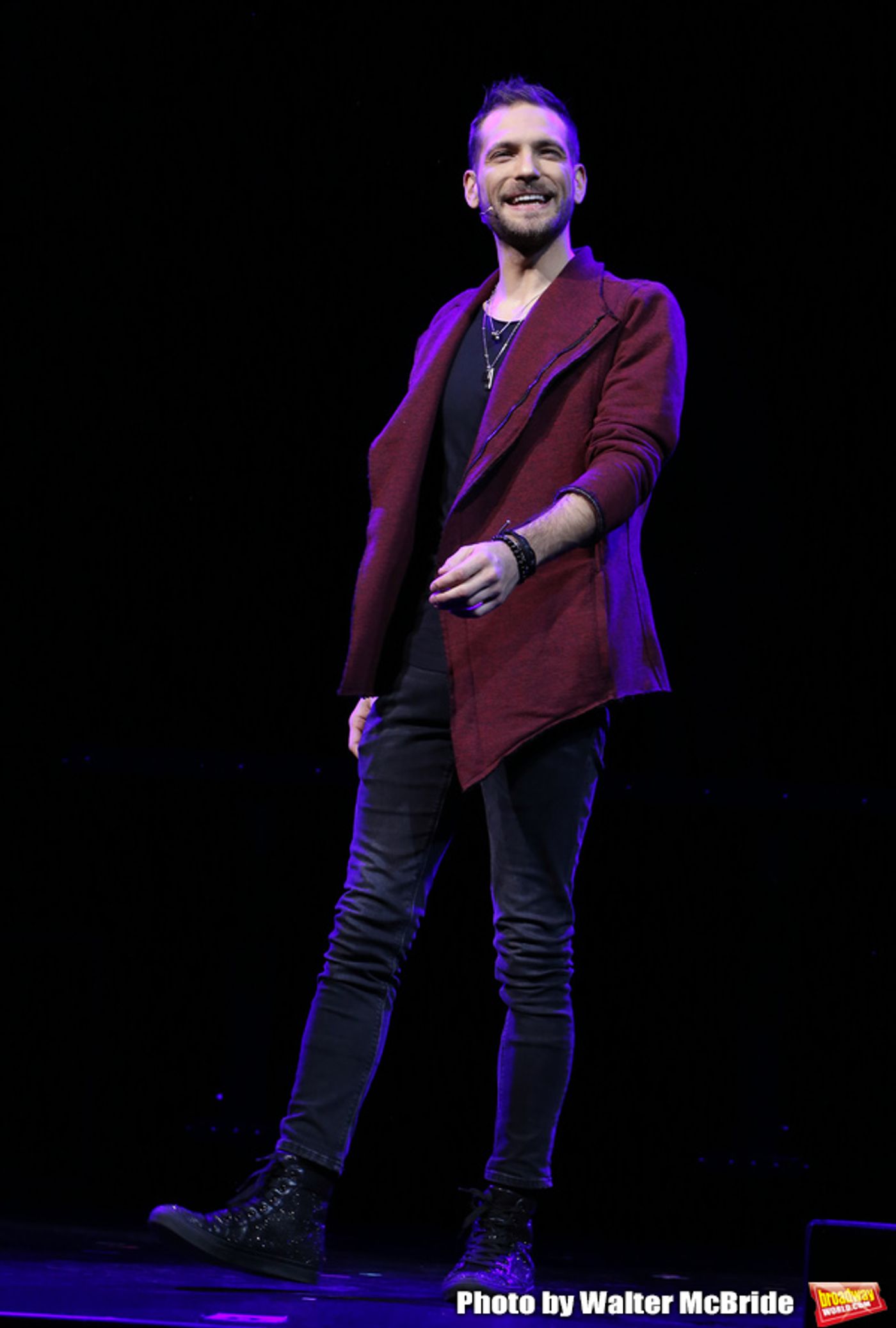 Photo Coverage: THE ILLUSIONISTS - MAGIC OF THE HOLIDAYS Press Preview  Image