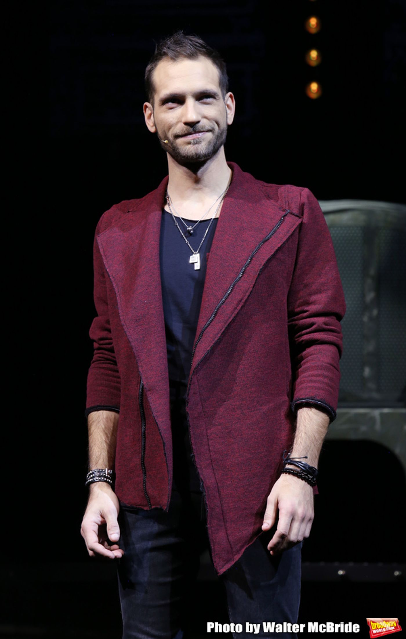 Photo Coverage: THE ILLUSIONISTS - MAGIC OF THE HOLIDAYS Press Preview  Image