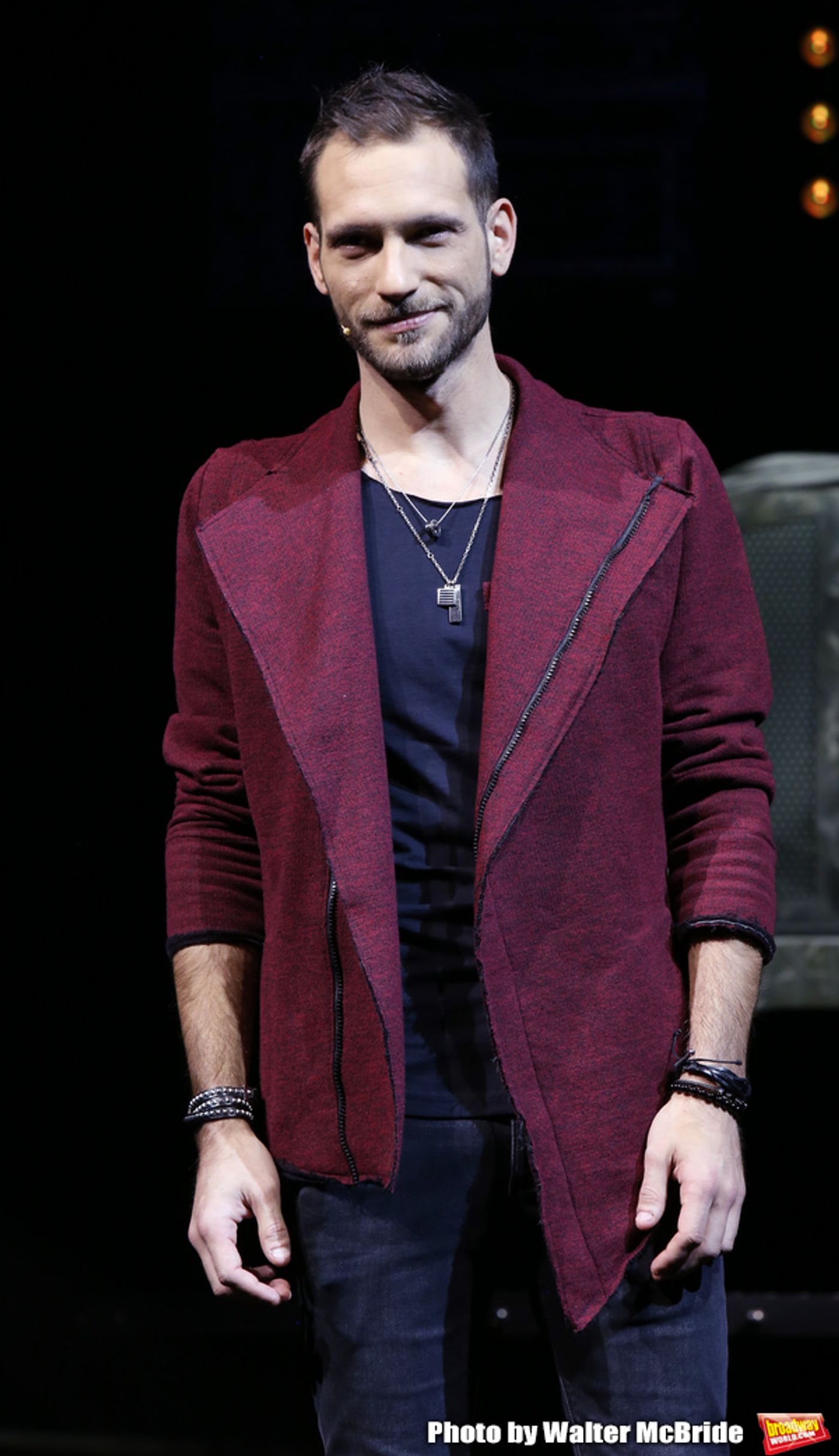 Photo Coverage: THE ILLUSIONISTS - MAGIC OF THE HOLIDAYS Press Preview  Image