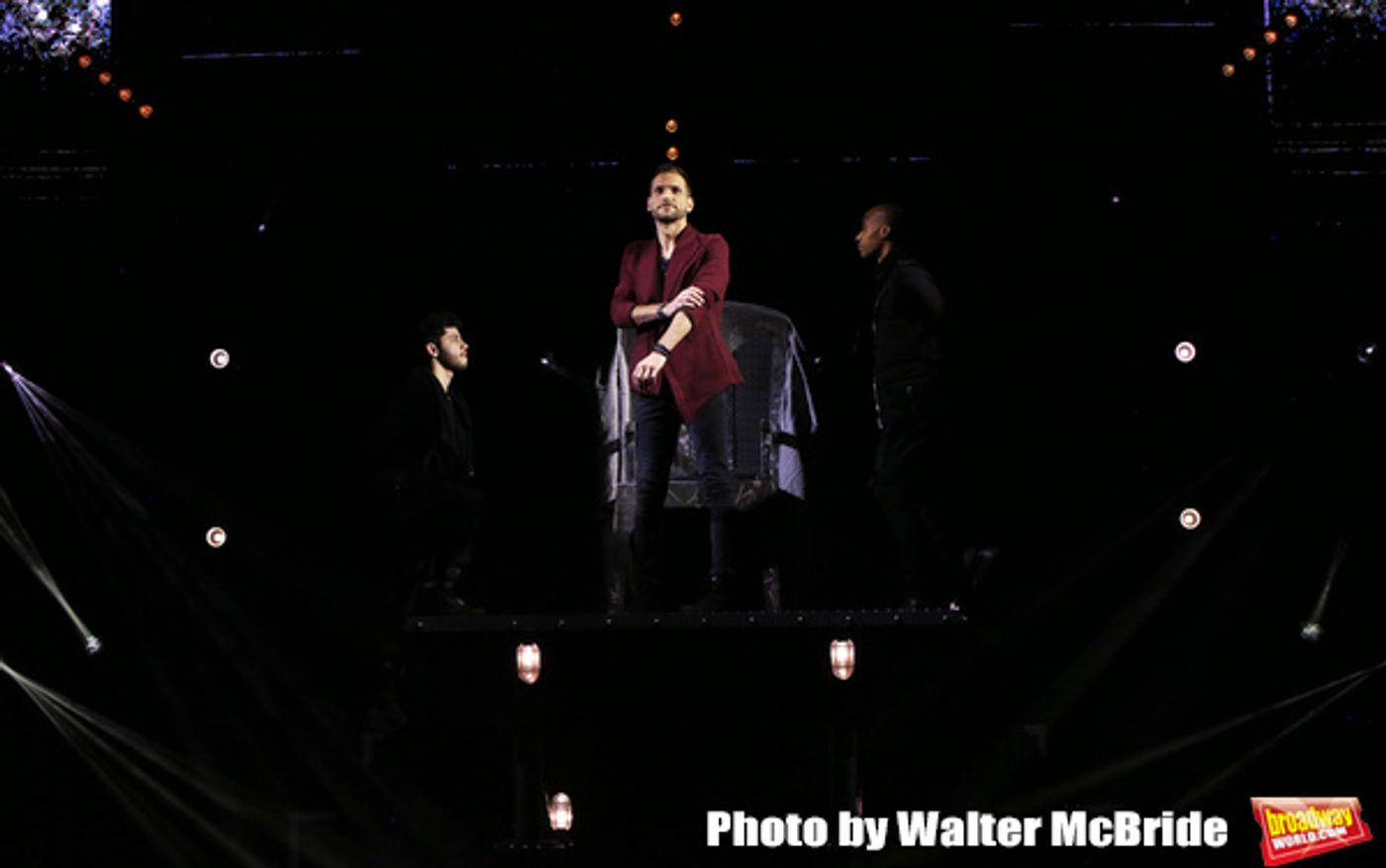 Photo Coverage: THE ILLUSIONISTS - MAGIC OF THE HOLIDAYS Press Preview  Image