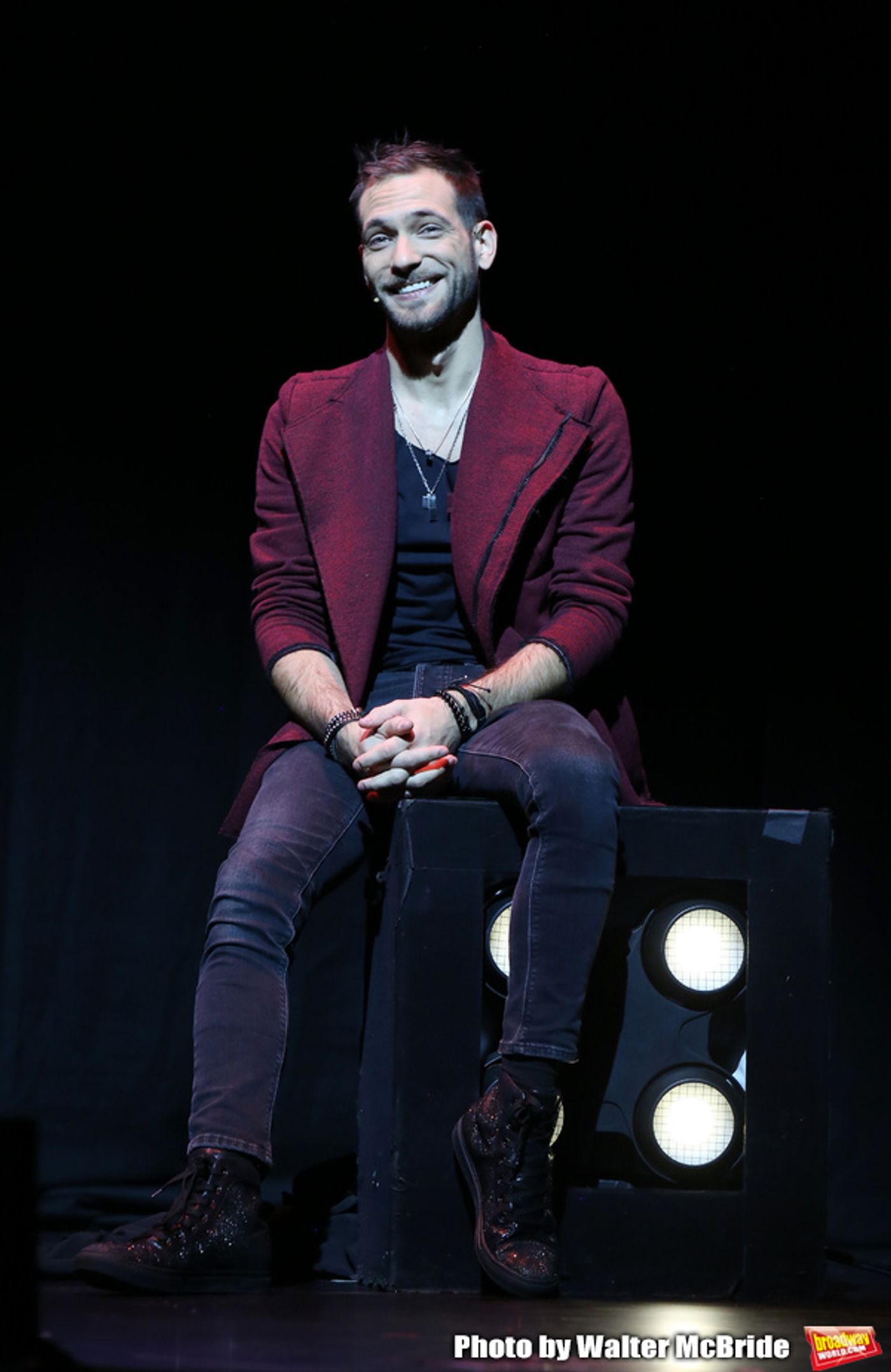 Photo Coverage: THE ILLUSIONISTS - MAGIC OF THE HOLIDAYS Press Preview  Image