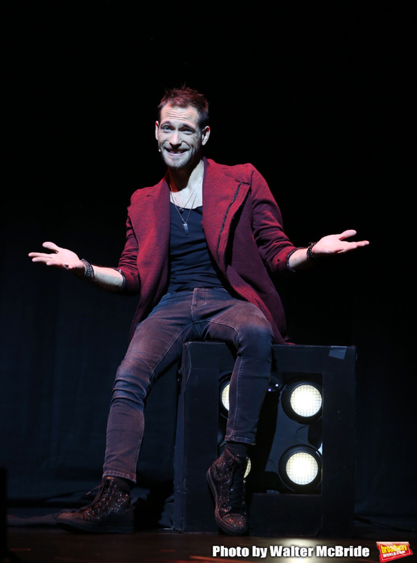 Photo Coverage: THE ILLUSIONISTS - MAGIC OF THE HOLIDAYS Press Preview  Image