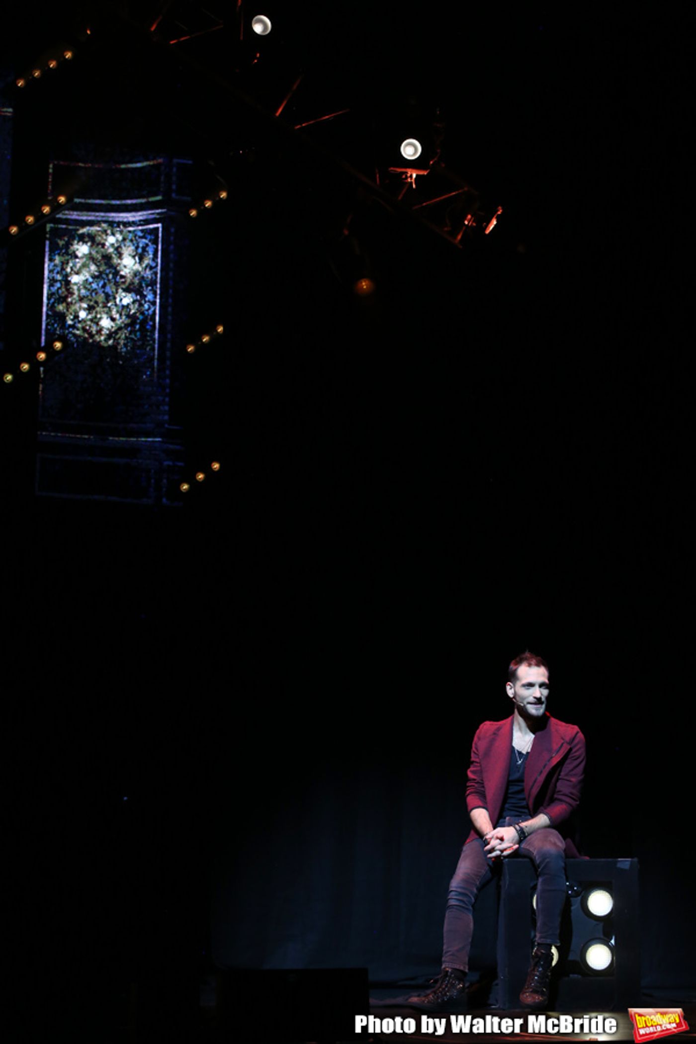 Photo Coverage: THE ILLUSIONISTS - MAGIC OF THE HOLIDAYS Press Preview  Image