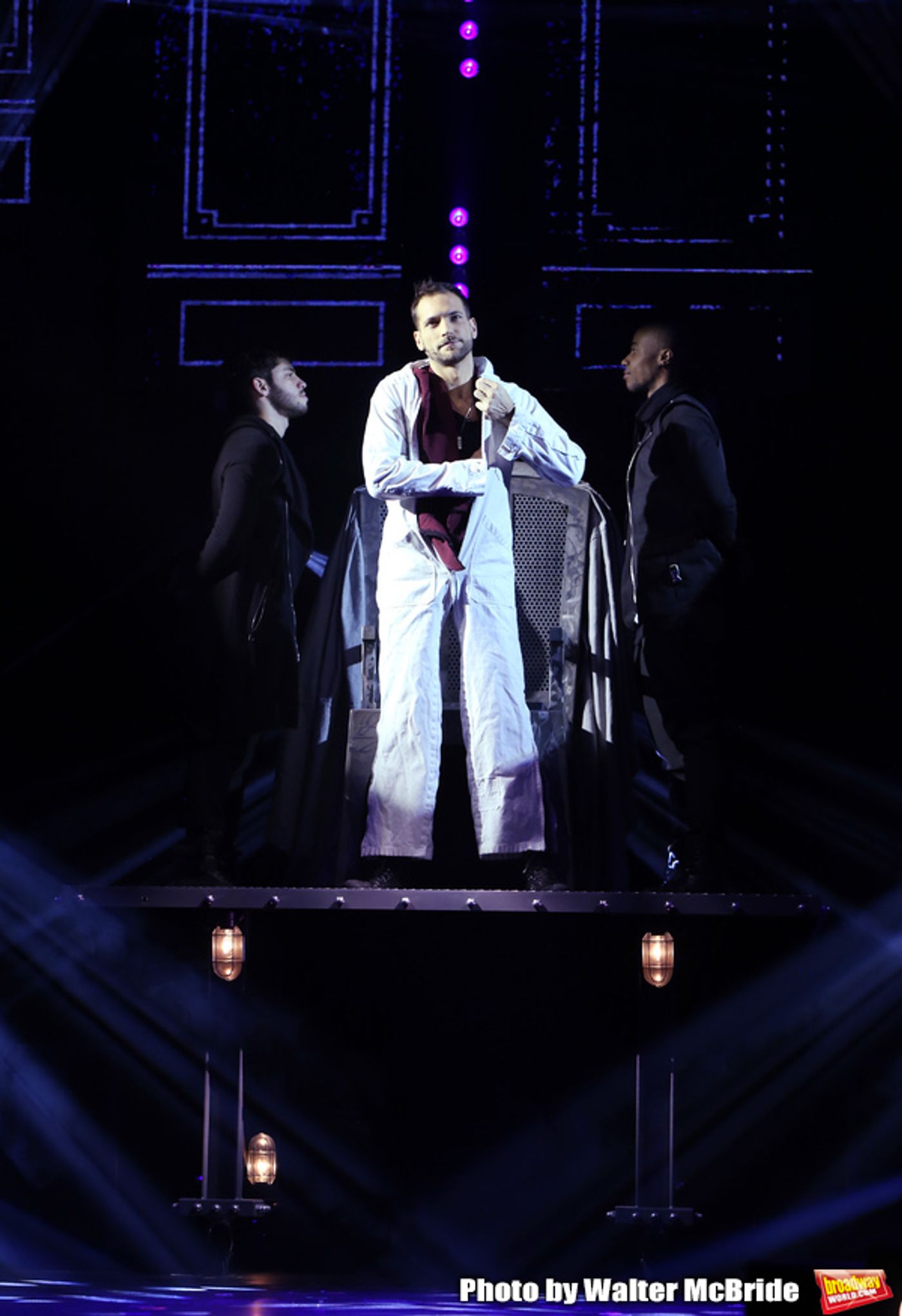 Photo Coverage: THE ILLUSIONISTS - MAGIC OF THE HOLIDAYS Press Preview  Image