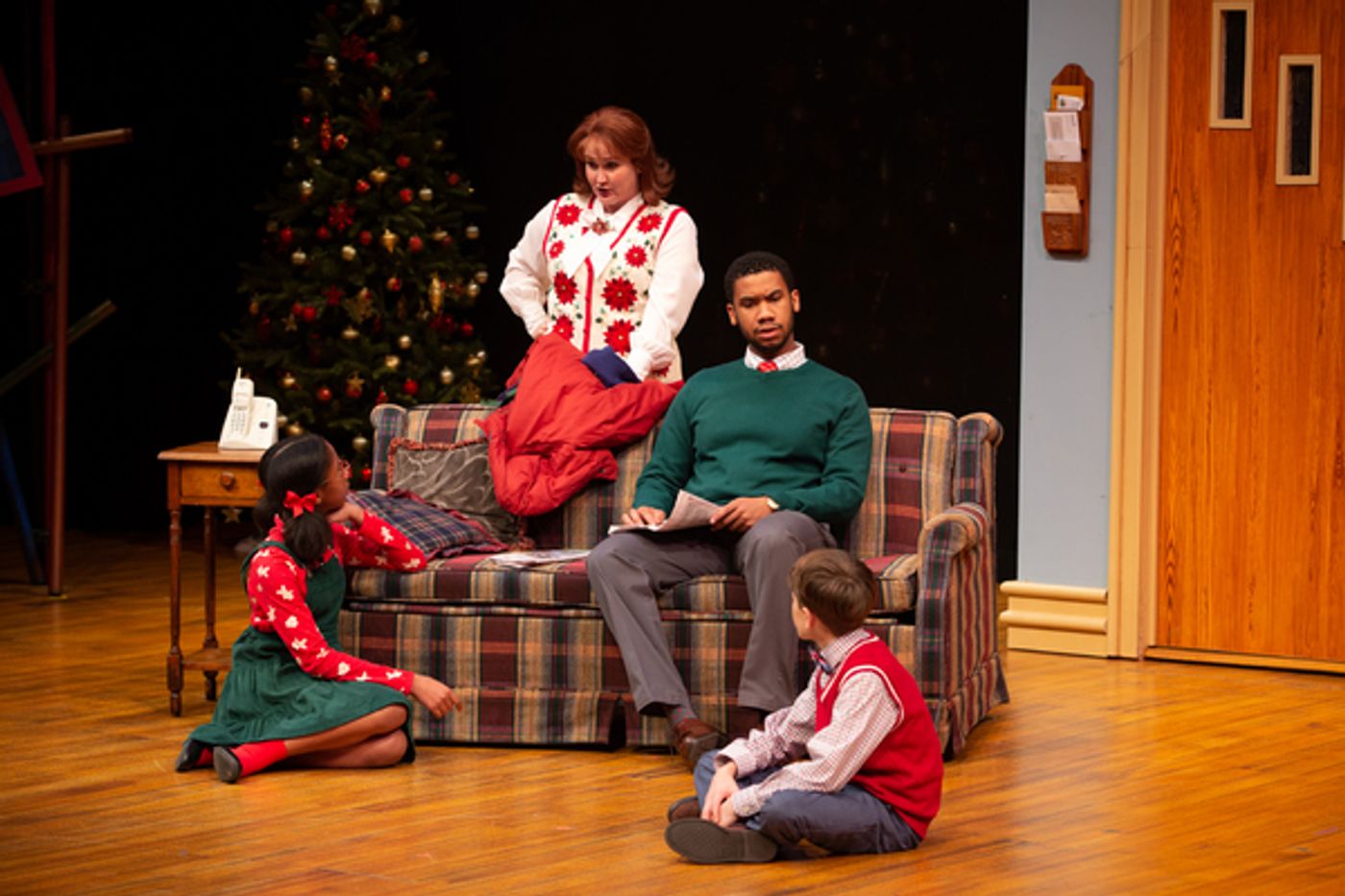 Photo Flash: Alabama Shakespeare Festival Presents THE BEST CHRISTMAS PAGEANT EVER Photo Flash: Alabama Shakespeare Festival Presents THE BEST CHRISTMAS PAGEANT EVER Image