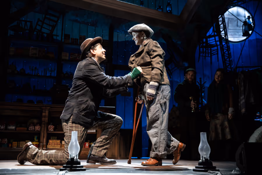 Photo Flash: First Look at the World Premiere of DOLLY PARTON'S SMOKY MOUNTAIN CHRISTMAS CAROL at Boston's Emerson Colonial Theatre Image