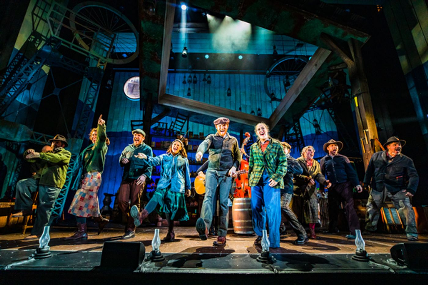 Photo Flash: First Look at the World Premiere of DOLLY PARTON'S SMOKY MOUNTAIN CHRISTMAS CAROL at Boston's Emerson Colonial Theatre Photo Flash: First Look at the World Premiere of DOLLY PARTON'S SMOKY MOUNTAIN CHRISTMAS CAROL at Boston's Emerson Colonial Theatre Image