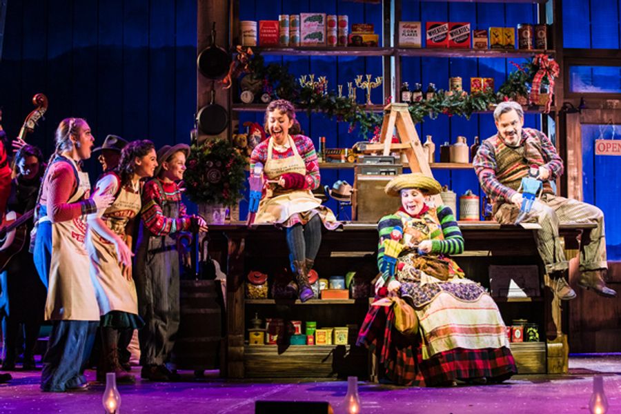 Photo Flash: First Look at the World Premiere of DOLLY PARTON'S SMOKY MOUNTAIN CHRISTMAS CAROL at Boston's Emerson Colonial Theatre Image
