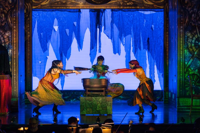 Photo Flash: First Look at the National Yiddish Theatre Folksbiene's THE SORCERESS — photo 1 of 10