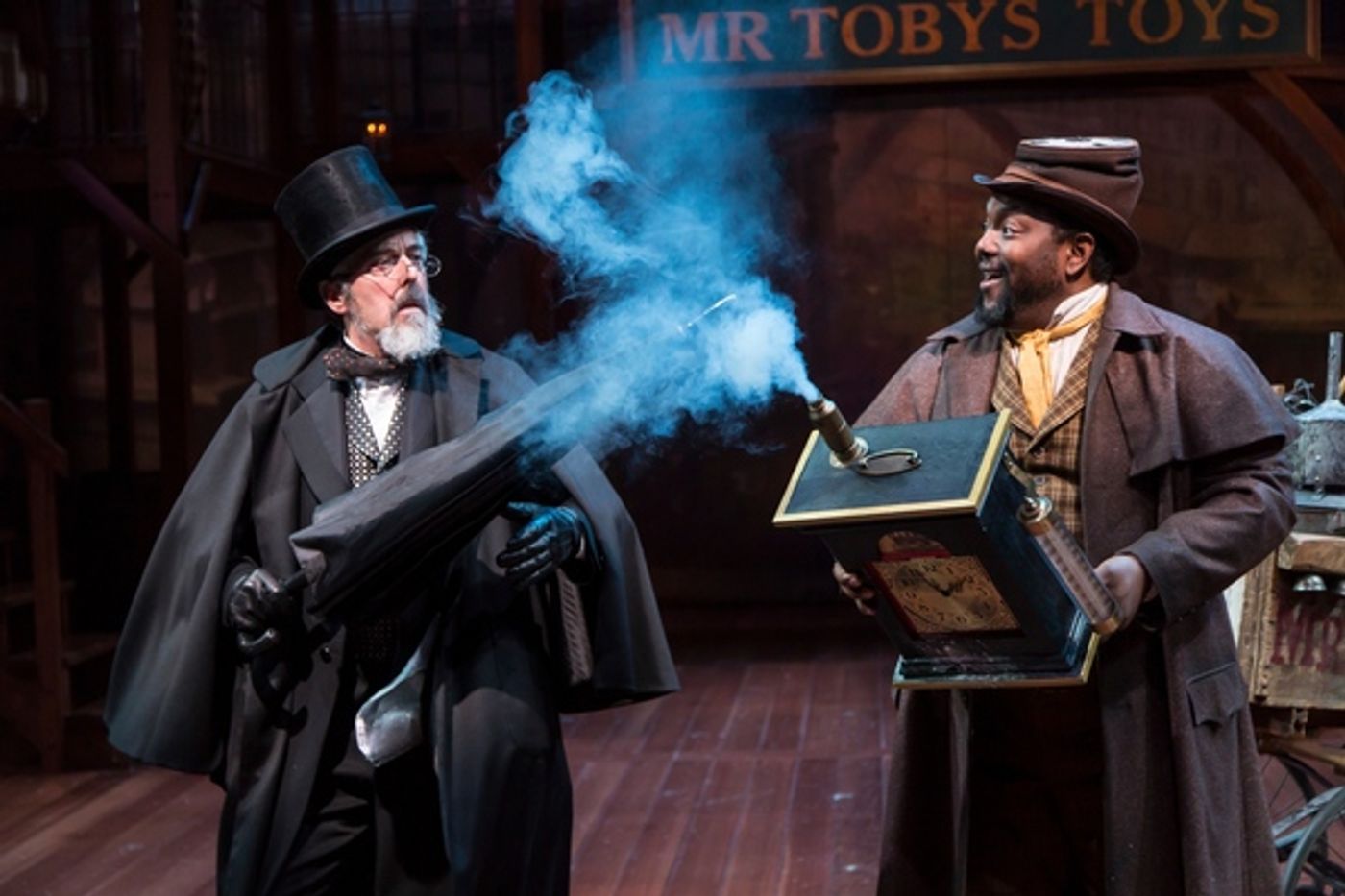 Photo Flash: A CHRISTMAS CAROL Rings In The Holidays At Hartford Stage  Image