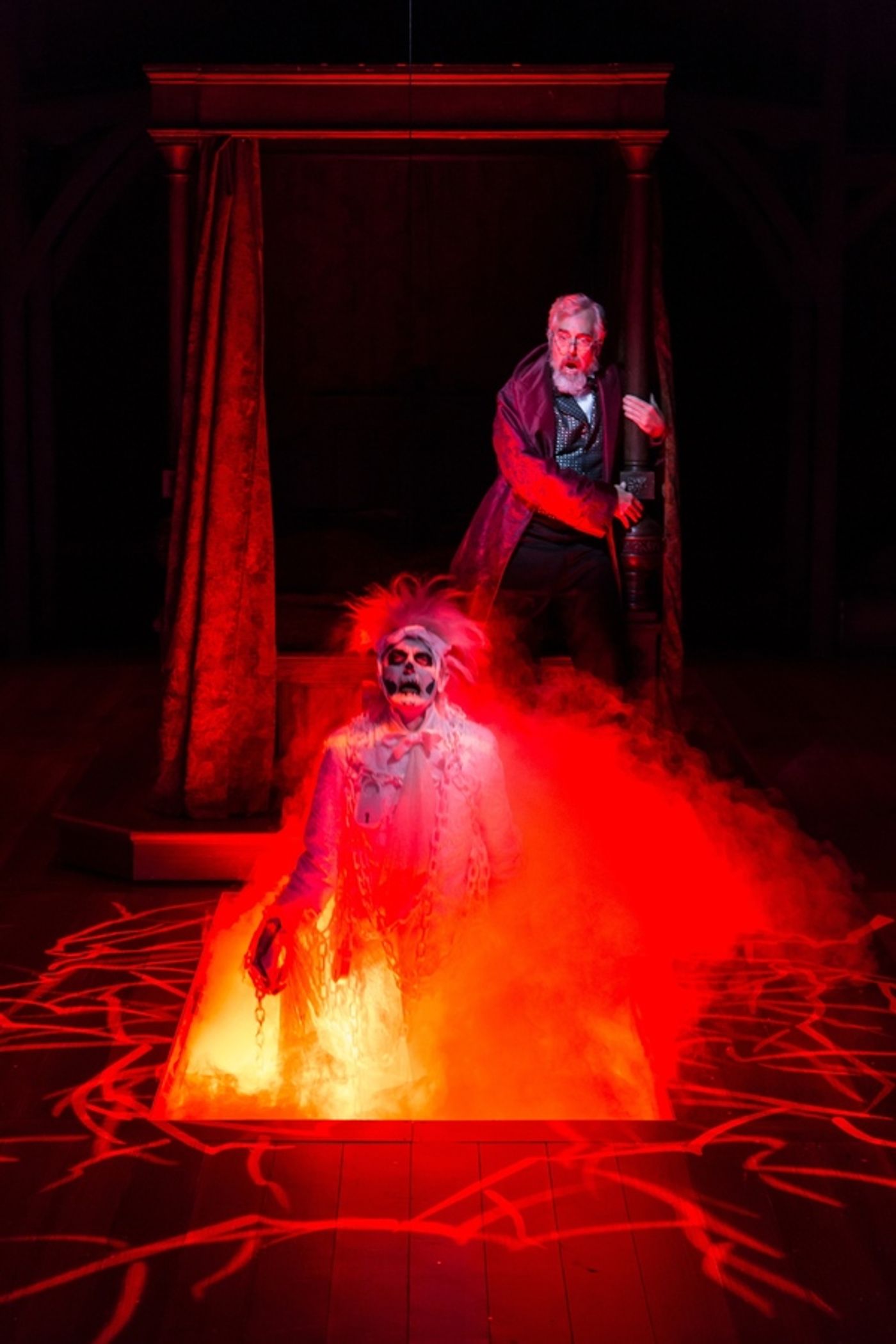 Photo Flash: A CHRISTMAS CAROL Rings In The Holidays At Hartford Stage  Image