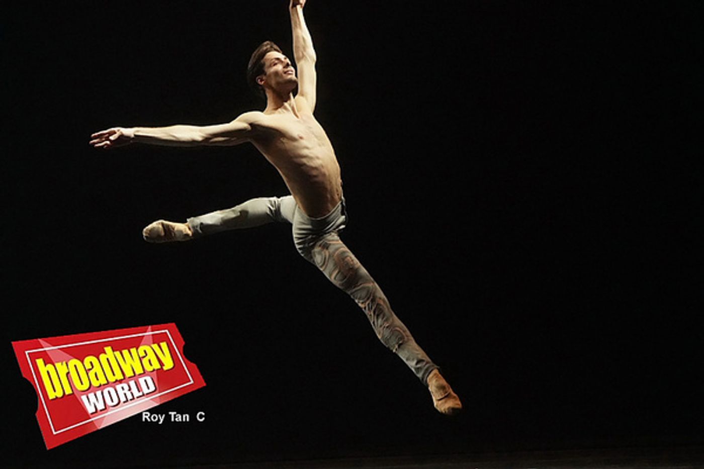 Photo Flash: First Look at MODANSE At London Coliseum  Image