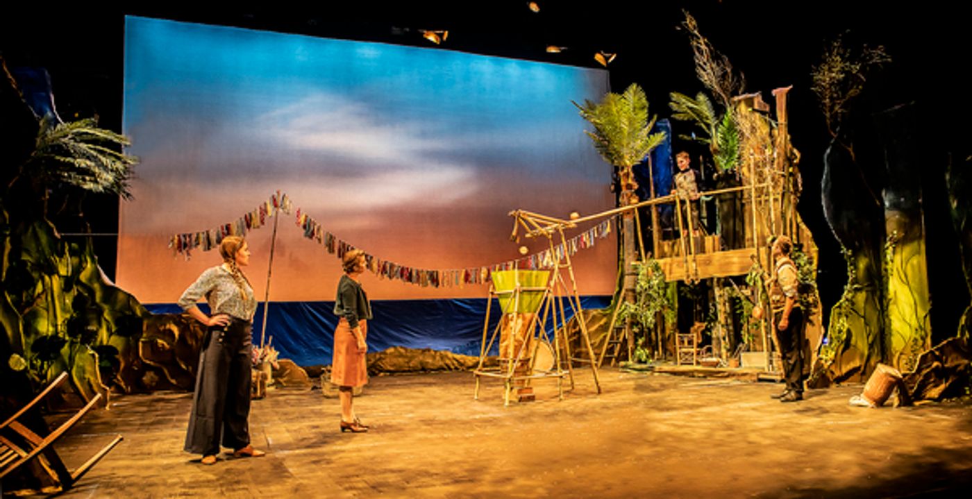 Photo Flash: First Look at SWISS FAMILY ROBINSON at The Core Theatre at Corby Cube  Image