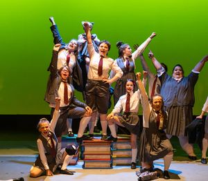 Olivia Opalski as Bruce with Evelyn Cantwell, Hugo Gustafson, Maddy Garfunkel, Willow Erdman, Anna Vizarre, Olive Watson, Amanda Stevenson, James Sgambati and Michelle Abad
@ BroadwayWorld Olivia Opalski as Bruce with Evelyn Cantwell, Hugo Gustafson, Maddy Garfunkel, Willow Photo