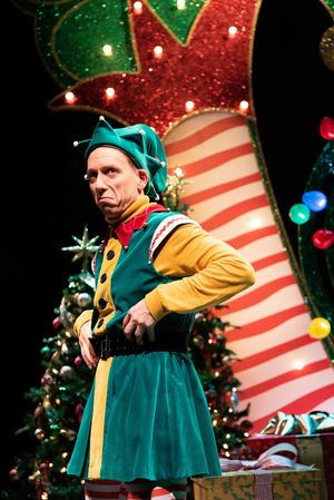 Steven Strafford @ BroadwayWorld Steven Strafford Photo