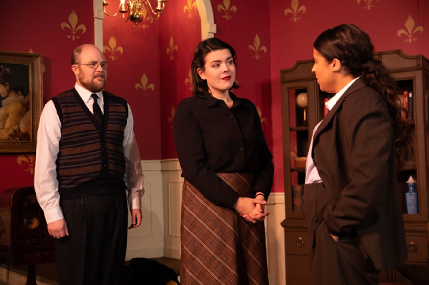 Photo Coverage: First look at Curtain Players' THE MOUSETRAP  Image