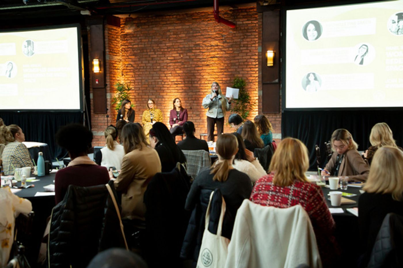Photo Flash: BroadwayHD's Bonnie Comley Speaks on Panel at Women in Media Event  Image