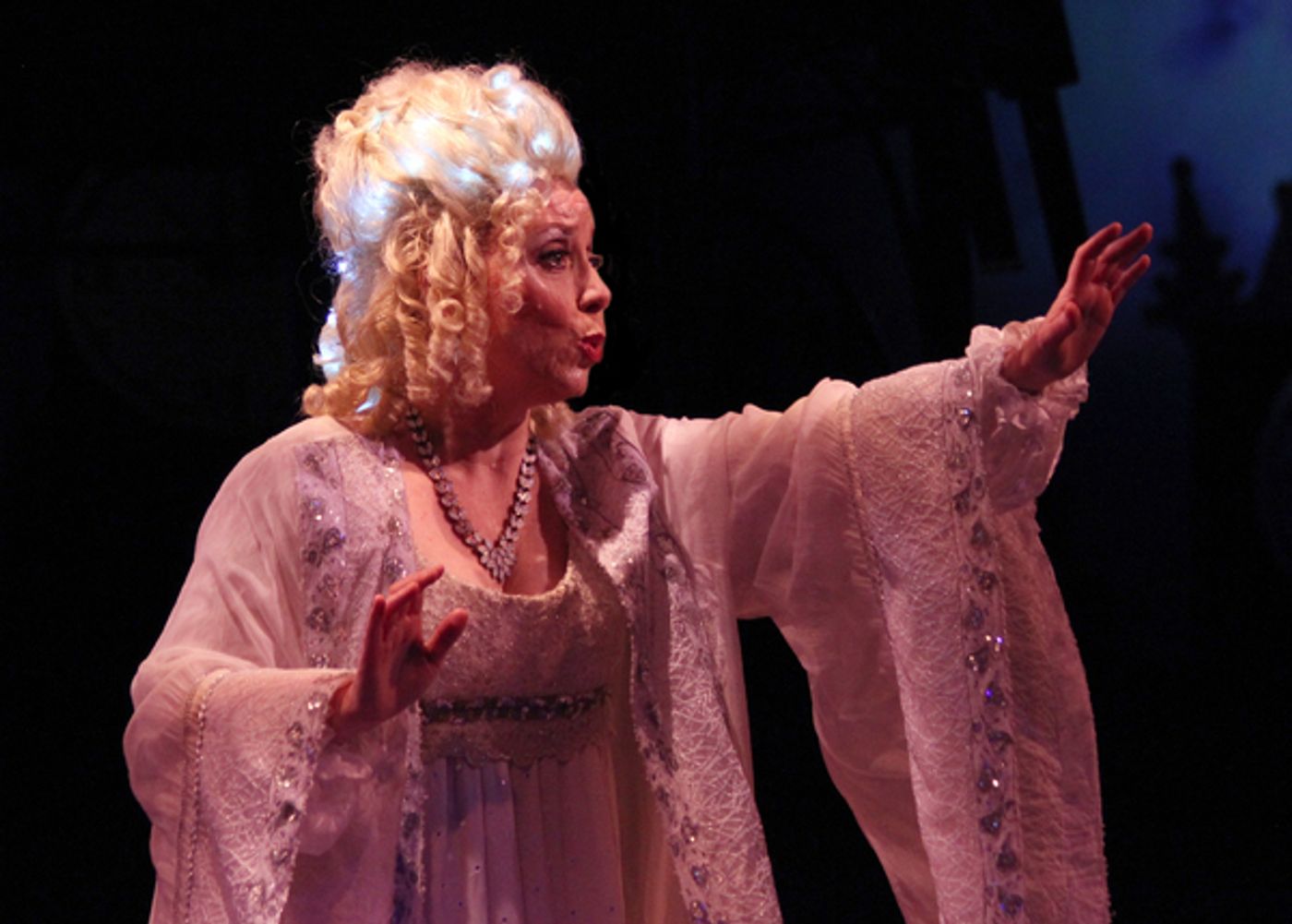 Photo Flash: North Shore Music Theatre's Production of A CHRISTMAS CAROL  Image