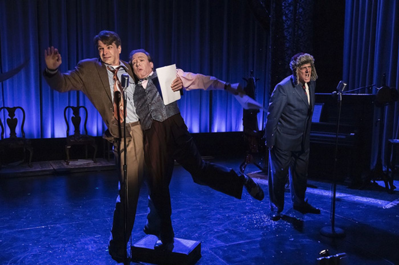 Photo Flash: First Look at Ensemble Theatre Company's IT'S A WONDERFUL LIFE: A LIVE RADIO PLAY  Image