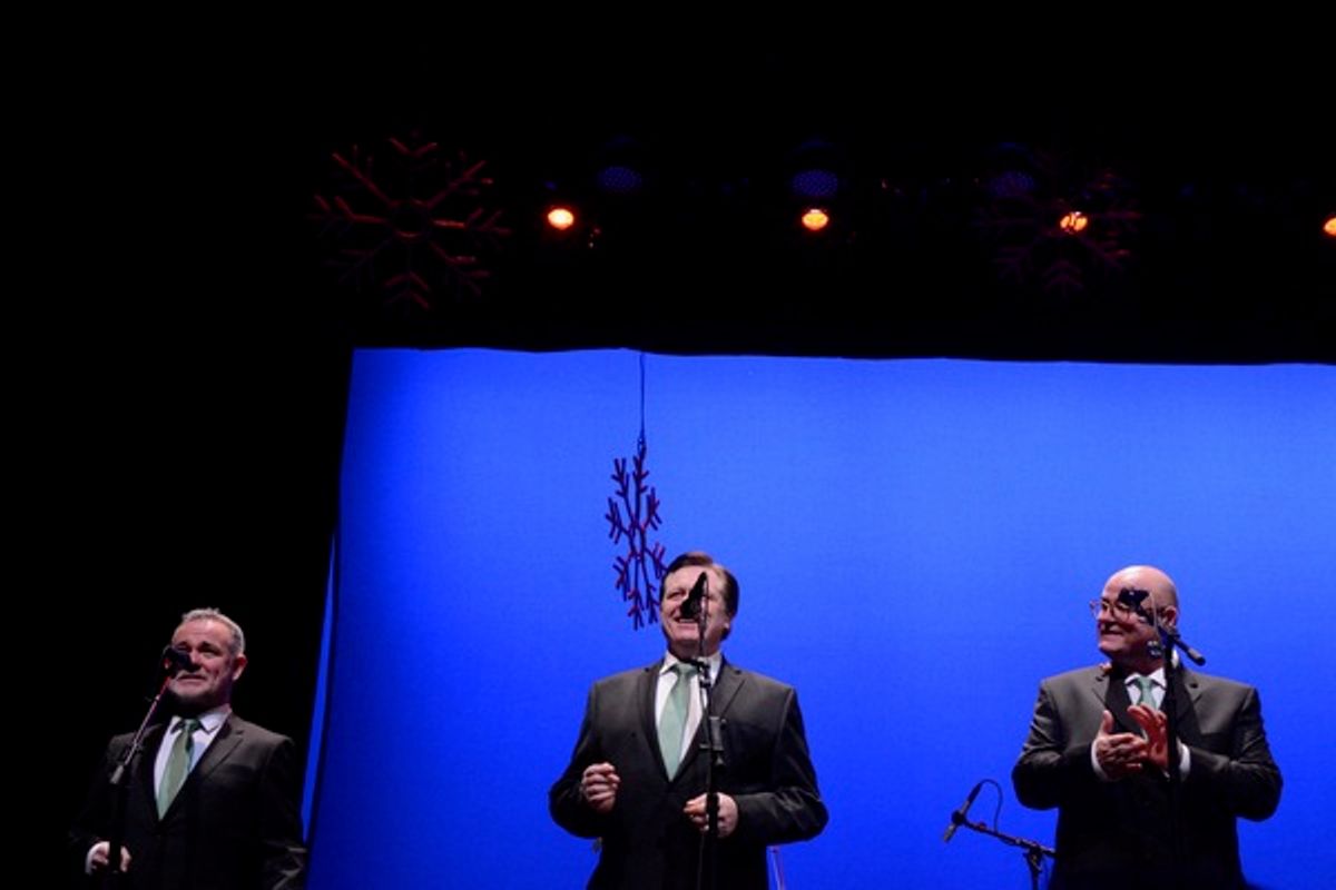 Declan Kelly, Anthony Kearns, Ronan Tynan at 