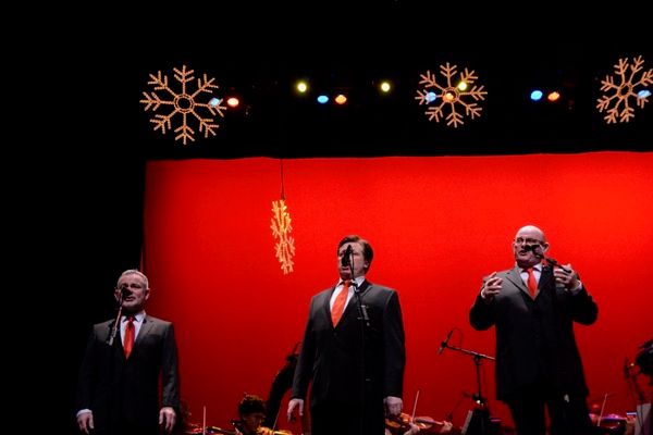 Declan Kelly, Anthony Kearns, Ronan Tynan Photo