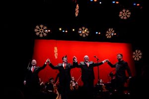 Declan Kelly, Anthony Kearns, Ronan Tynan @ BroadwayWorld Declan Kelly, Anthony Kearns, Ronan Tynan Photo