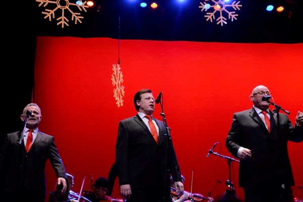 Photo Coverage: The Irish Tenors Start Their Holiday Tour in New Jersey Photo Coverage: The Irish Tenors Start Their Holiday Tour in New Jersey Image