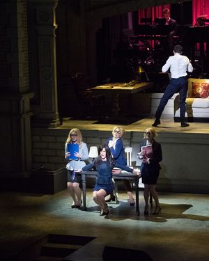 Aubrie Sellers, Carrie Manolakos, Tomasina Abate, Ruby Lewis, and John Battagliese @ BroadwayWorld Aubrie Sellers, Carrie Manolakos, Tomasina Abate, Ruby Lewis, and John Battagliese Photo