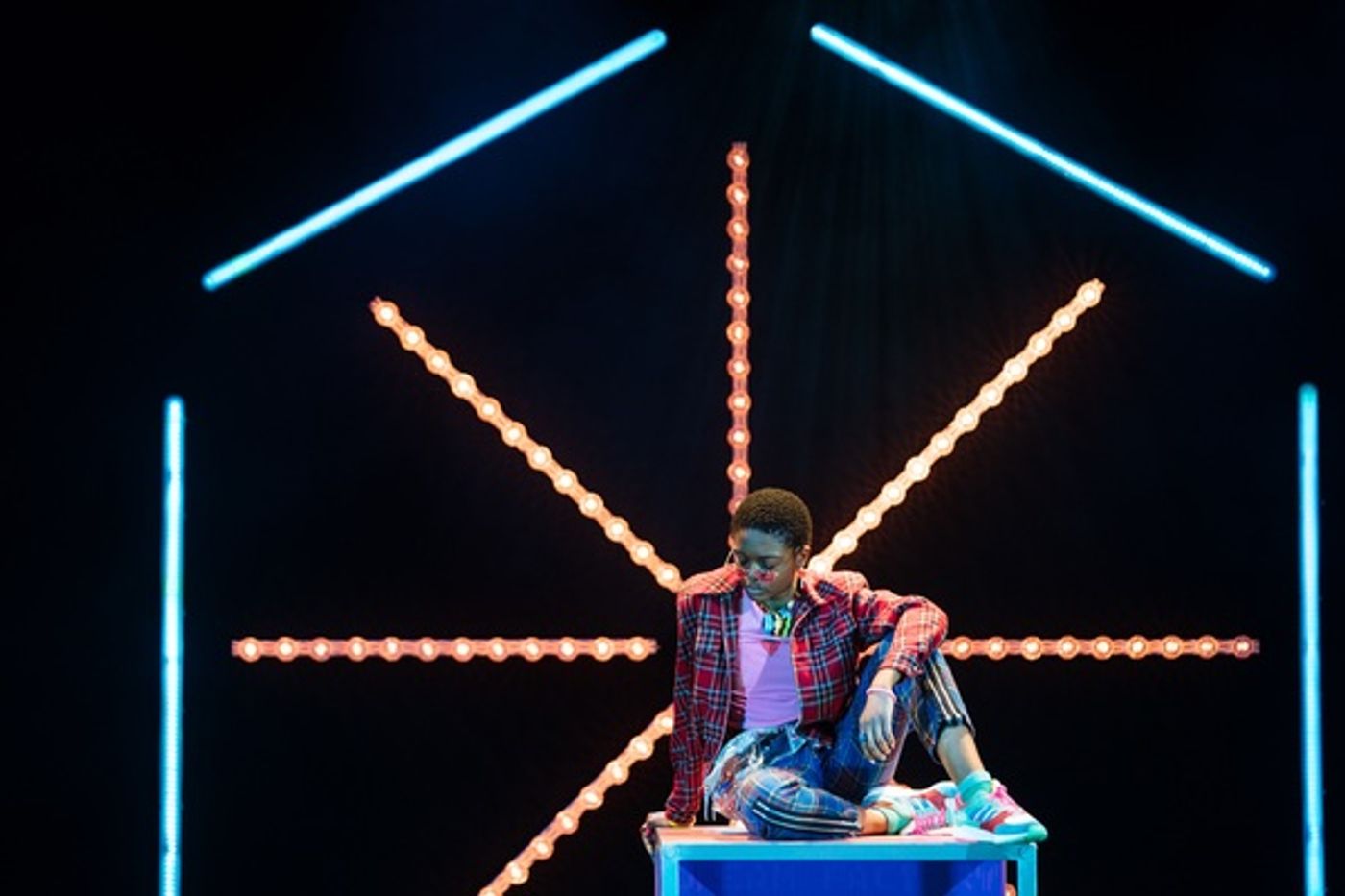 Photo Flash: First Look at A MIDSUMMER NIGHT'S DREAM at the Criterion Theatre  Image