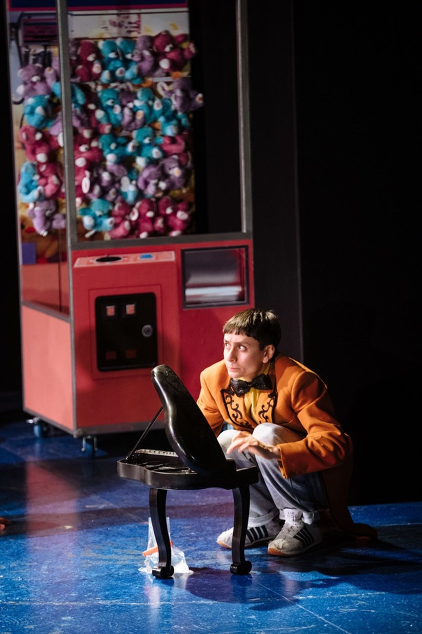 Photo Flash: First Look at A MIDSUMMER NIGHT'S DREAM at the Criterion Theatre  Image