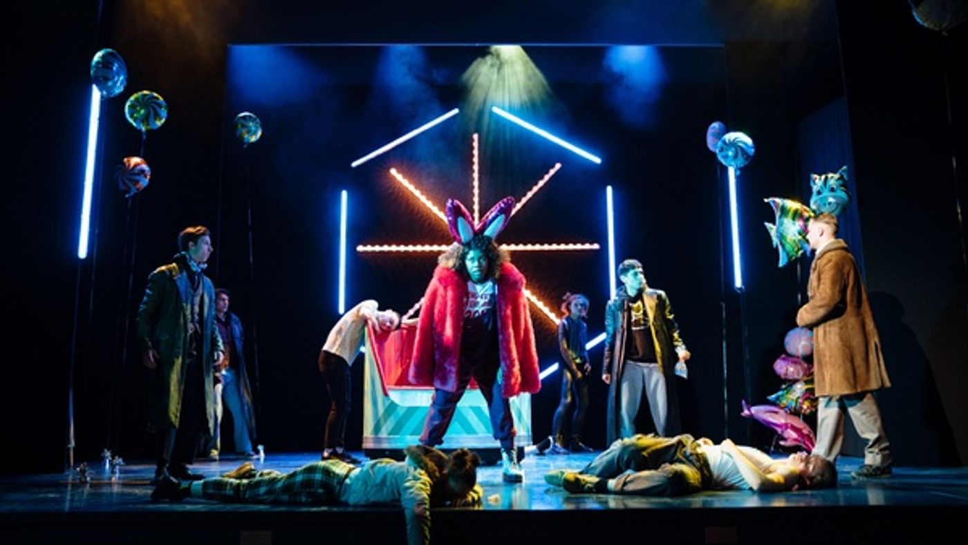 Photo Flash: First Look at A MIDSUMMER NIGHT'S DREAM at the Criterion Theatre  Image