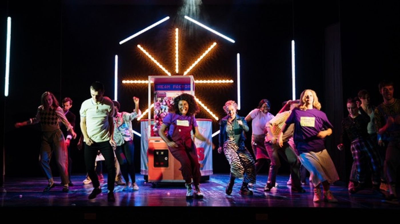 Photo Flash: First Look at A MIDSUMMER NIGHT'S DREAM at the Criterion Theatre  Image