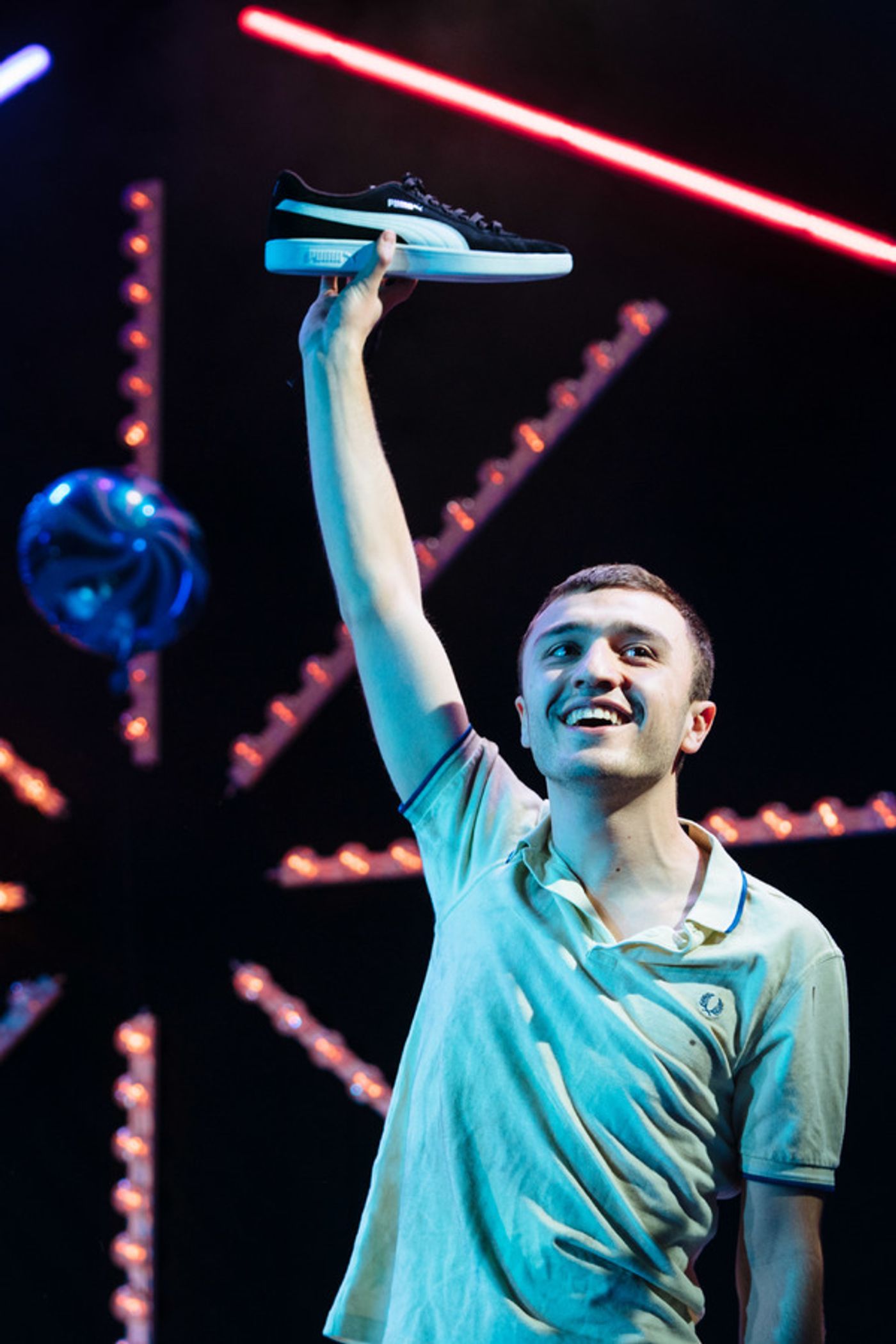 Photo Flash: First Look at A MIDSUMMER NIGHT'S DREAM at the Criterion Theatre  Image