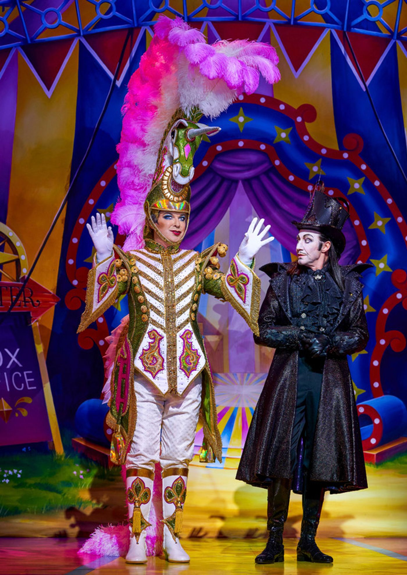 Photo Flash: First Look at GOLDILOCKS AND THE THREE BEARS at the London Palladium  Image