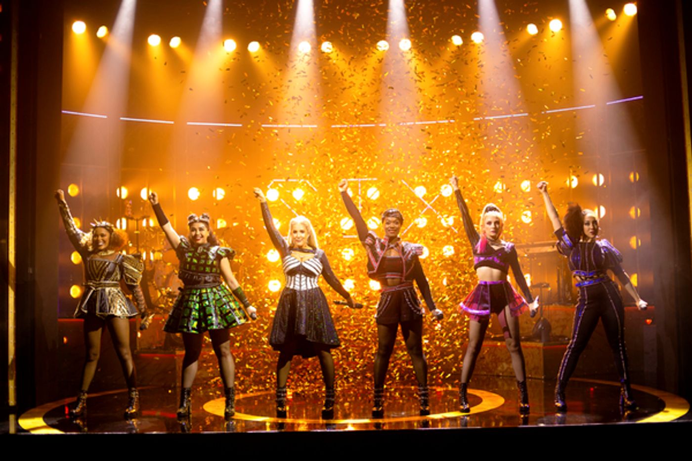 Photo Flash: Check Out New Photos of the West End Cast of SIX  Image