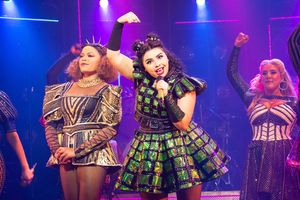 Jarneia Richard-Noel, Courtney Bowman, Natalie Paris Photo