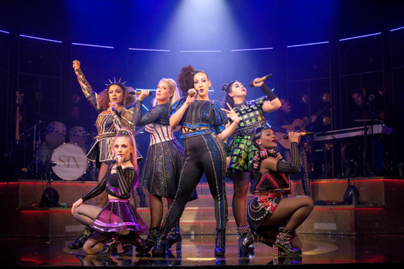 Photo Flash: Check Out New Photos of the West End Cast of SIX  Image