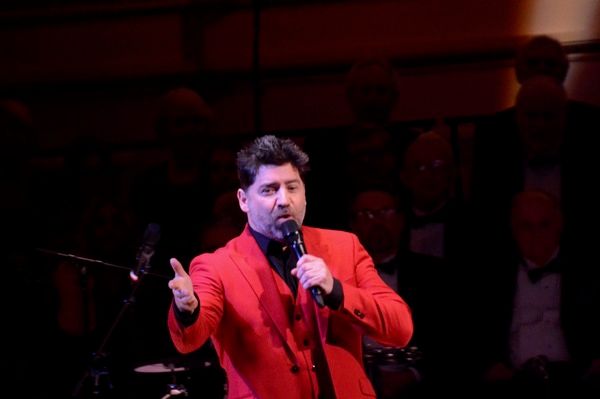 Photo Coverage: Andy Cooney Brings His Christmas Celebration to Carnegie Hall  Image