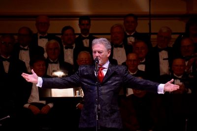 Larry Gatlin Photo