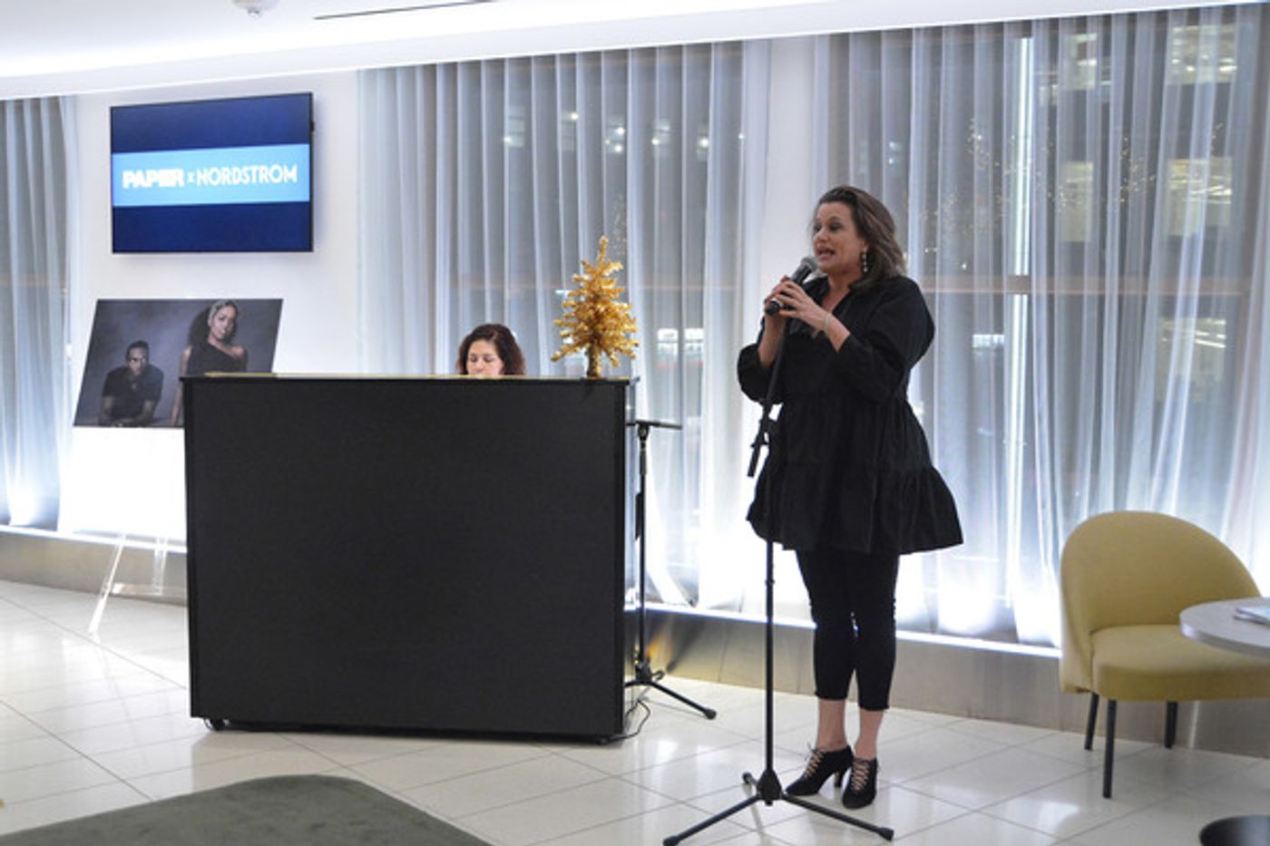 Photo Flash: Alice Ripley, Andy Karl, Orfeh, And More Attend Paper Magazine's Broadway Roundup Launch  Image