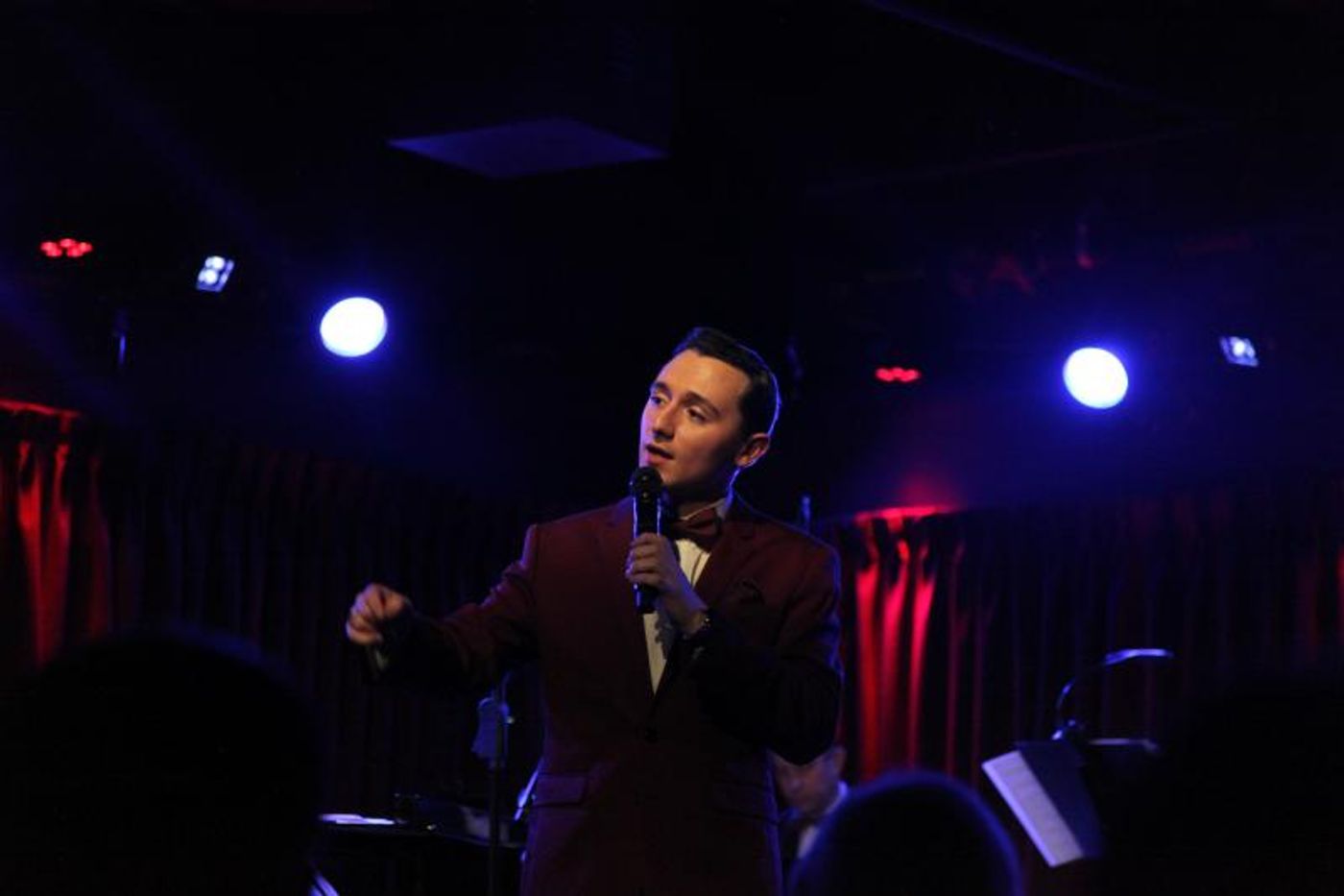 Review: Charlie Romo Gets The Joint Jumpin' with CAROLING AND CROONING at The Green Room 42  Image