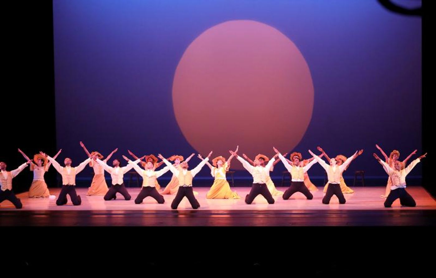 Review: Alvin Ailey American Dance Theater Salutes The Ailey School with Tremendous Dancing Review: Alvin Ailey American Dance Theater Salutes The Ailey School with Tremendous Dancing Image