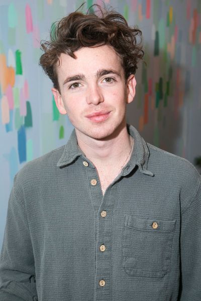 Laurie Kynaston Photo