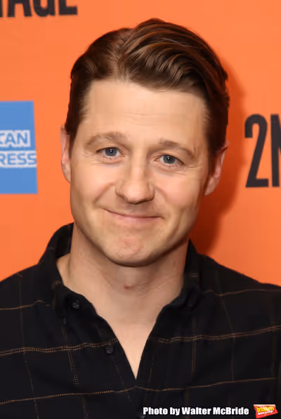 Ben McKenzie  Photo