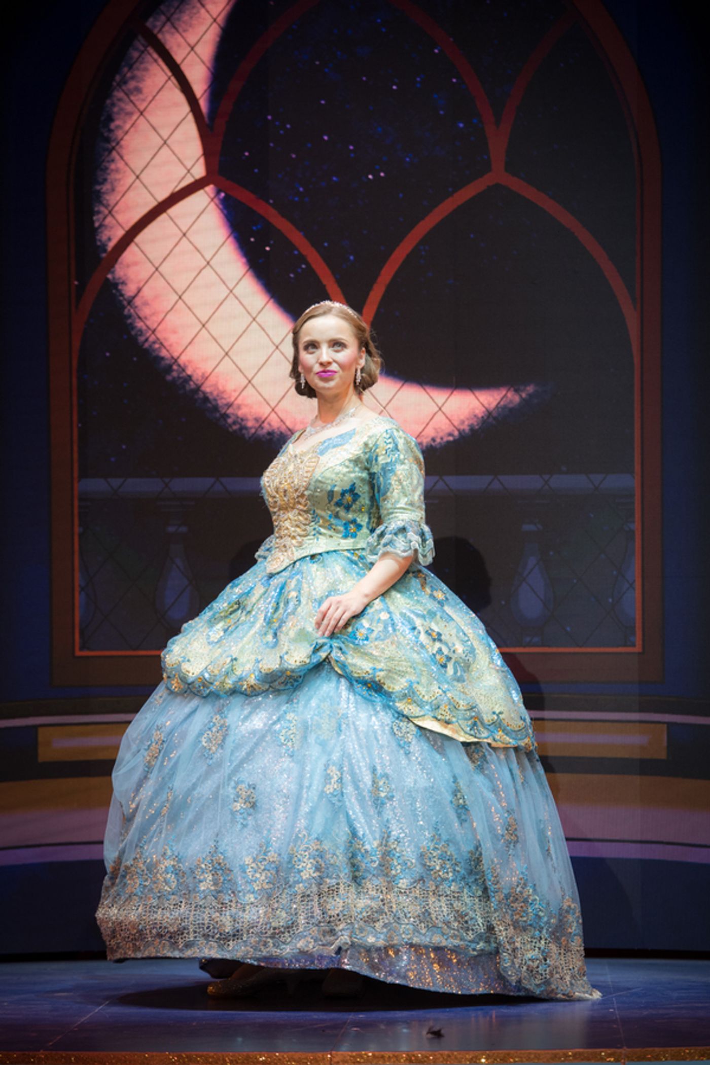 Photo Flash: First Look at CINDERELLA at Croydon's Fairfield Halls  Image