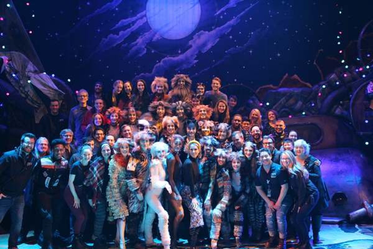 Celine Dion and the cast of CATS at 