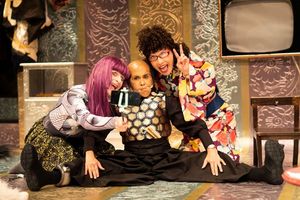 Glyn Pritchard, Kathryn Hunter, Hideki Noda @ BroadwayWorld Glyn Pritchard, Kathryn Hunter, Hideki Noda Photo