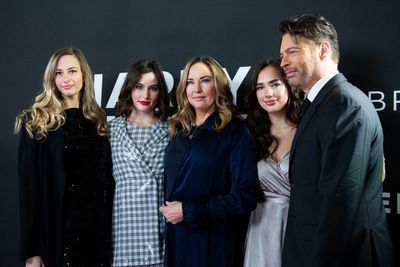 Georgia Tatum Connick, Sarah Kate Connick, Jill Goodacre, Charlotte Connick, Harry Co Photo